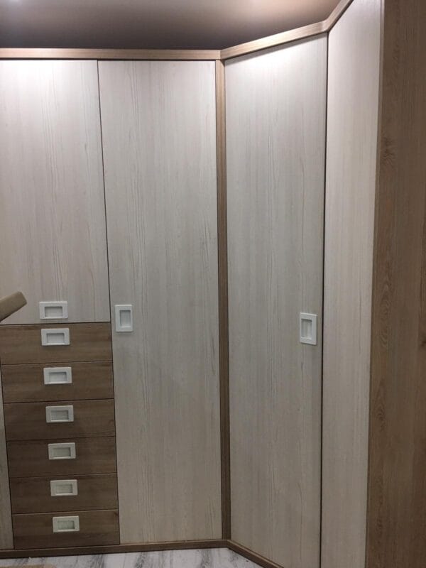 armario-vestidor con luz led integrada